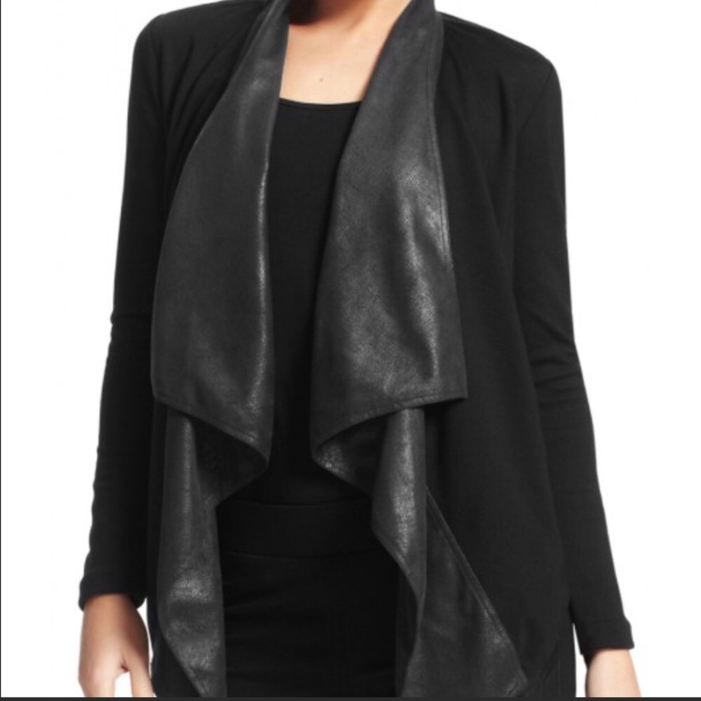 🌹 CAbi Cardigan